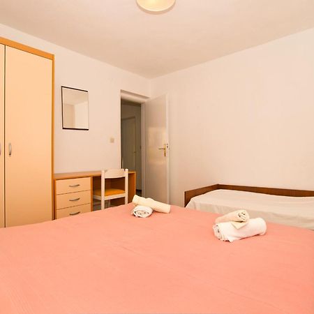 Seaside Secluded Apartments Cove Tvrdni Dolac, Hvar - 4008 Gdinj Номер фото