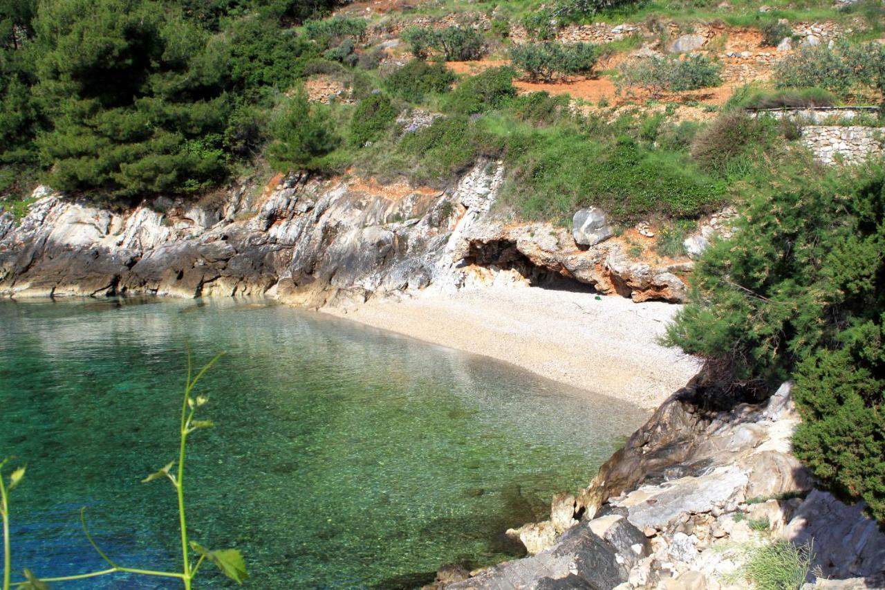 Seaside Secluded Apartments Cove Tvrdni Dolac, Hvar - 4008 Gdinj Екстер'єр фото