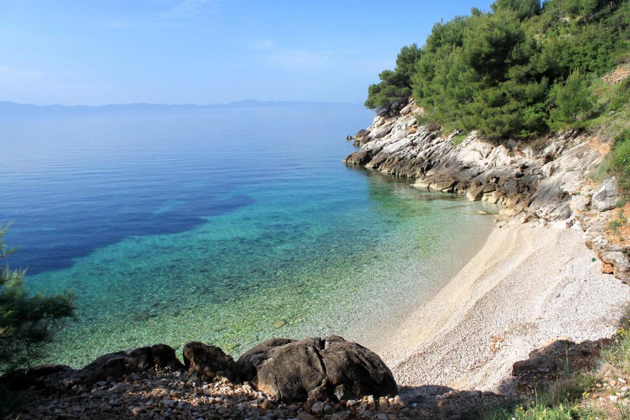Seaside Secluded Apartments Cove Tvrdni Dolac, Hvar - 4008 Gdinj Екстер'єр фото