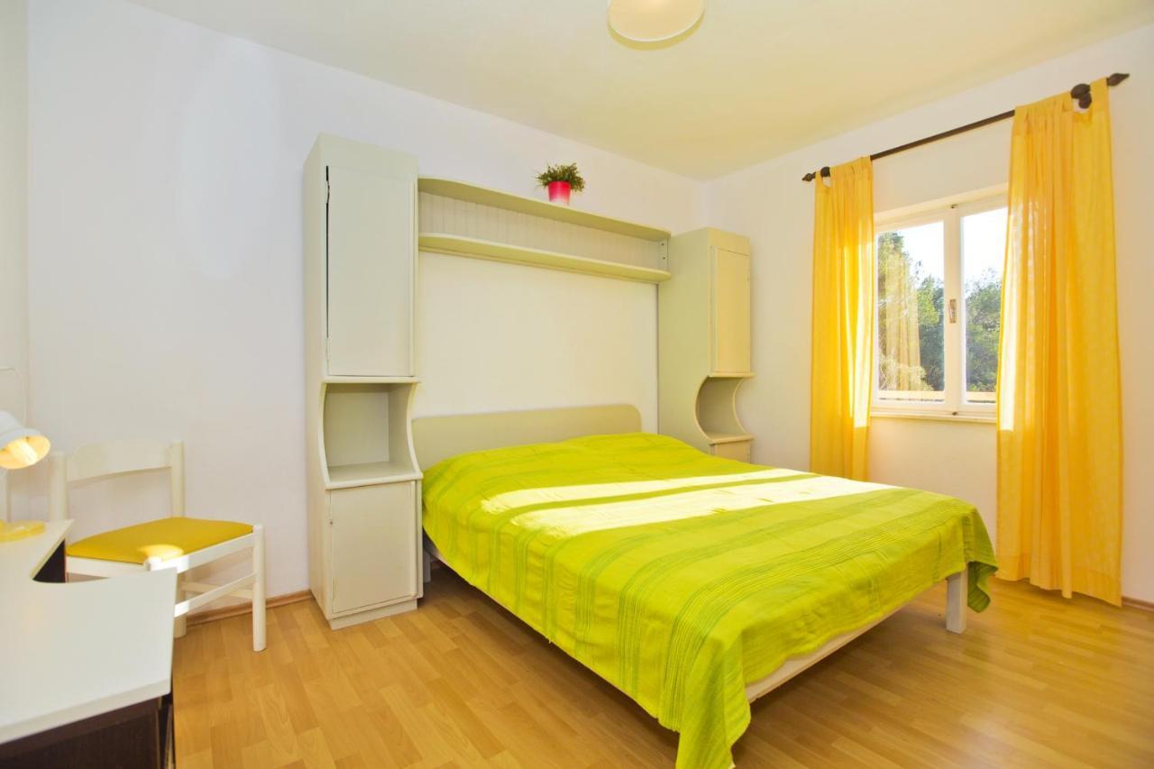 Seaside Secluded Apartments Cove Tvrdni Dolac, Hvar - 4008 Gdinj Екстер'єр фото