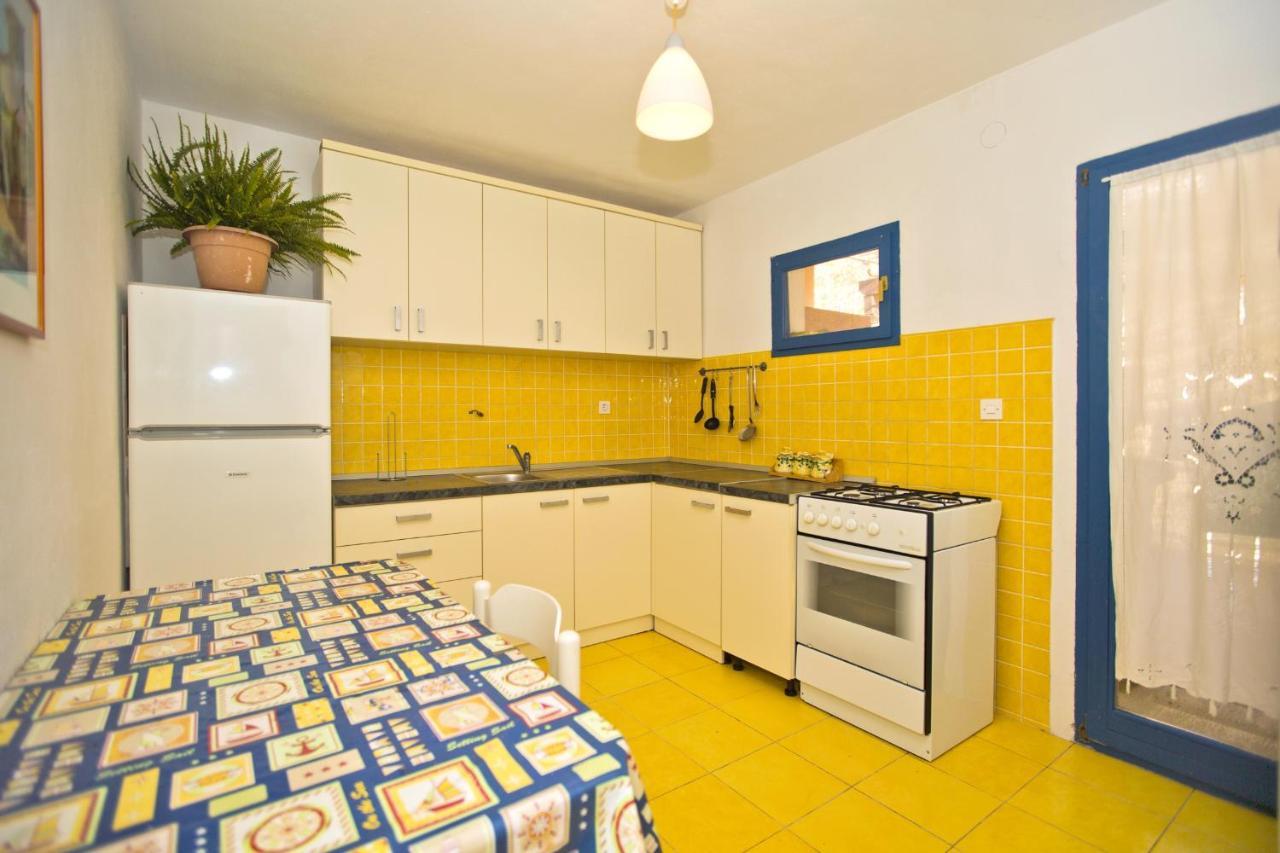Seaside Secluded Apartments Cove Tvrdni Dolac, Hvar - 4008 Gdinj Екстер'єр фото